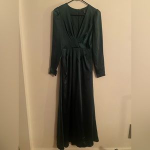 Lulu’s Endearing Elegance Emerald Green Satin Long Sleeve Maxi Dress